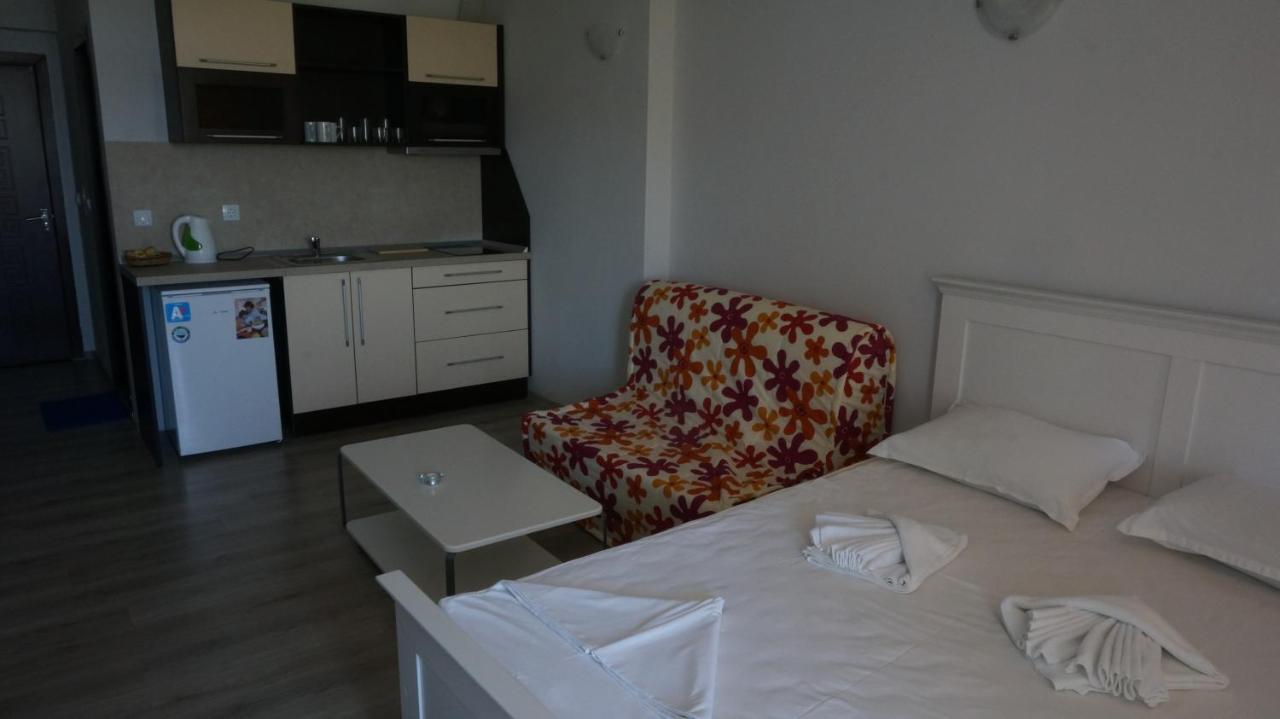 Privately Owned Studios Bora Bora Nesebar Exterior photo